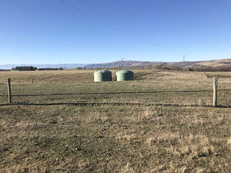 Lauder-Matakanui Road Omakau_9