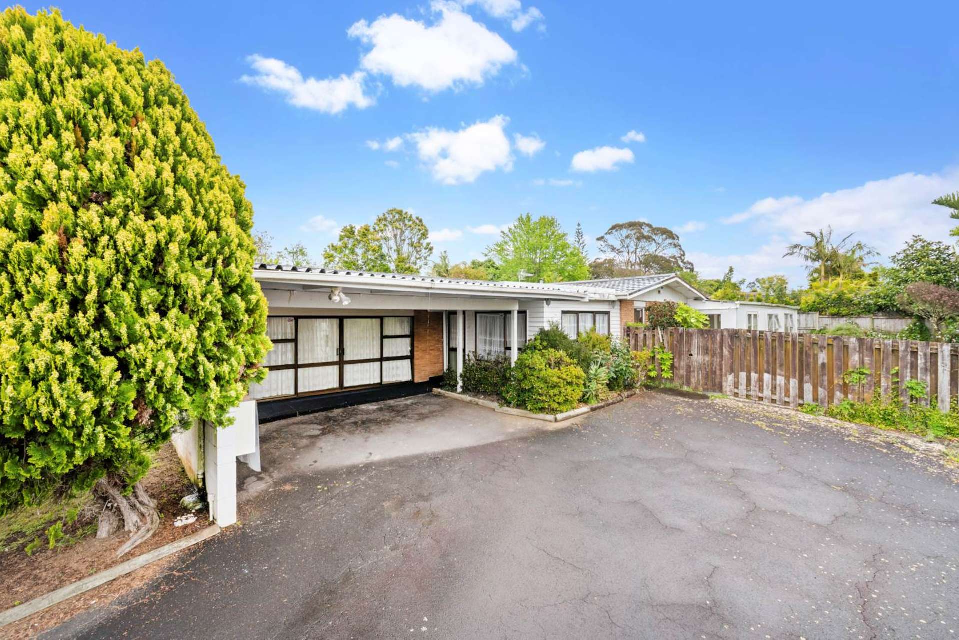 120 Glenmore Road Sunnyhills_0