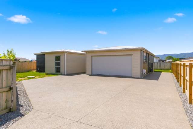 Brand New -  Exceptional Parking!