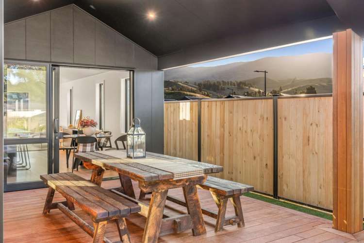 113 Wooing Tree Avenue Cromwell_18