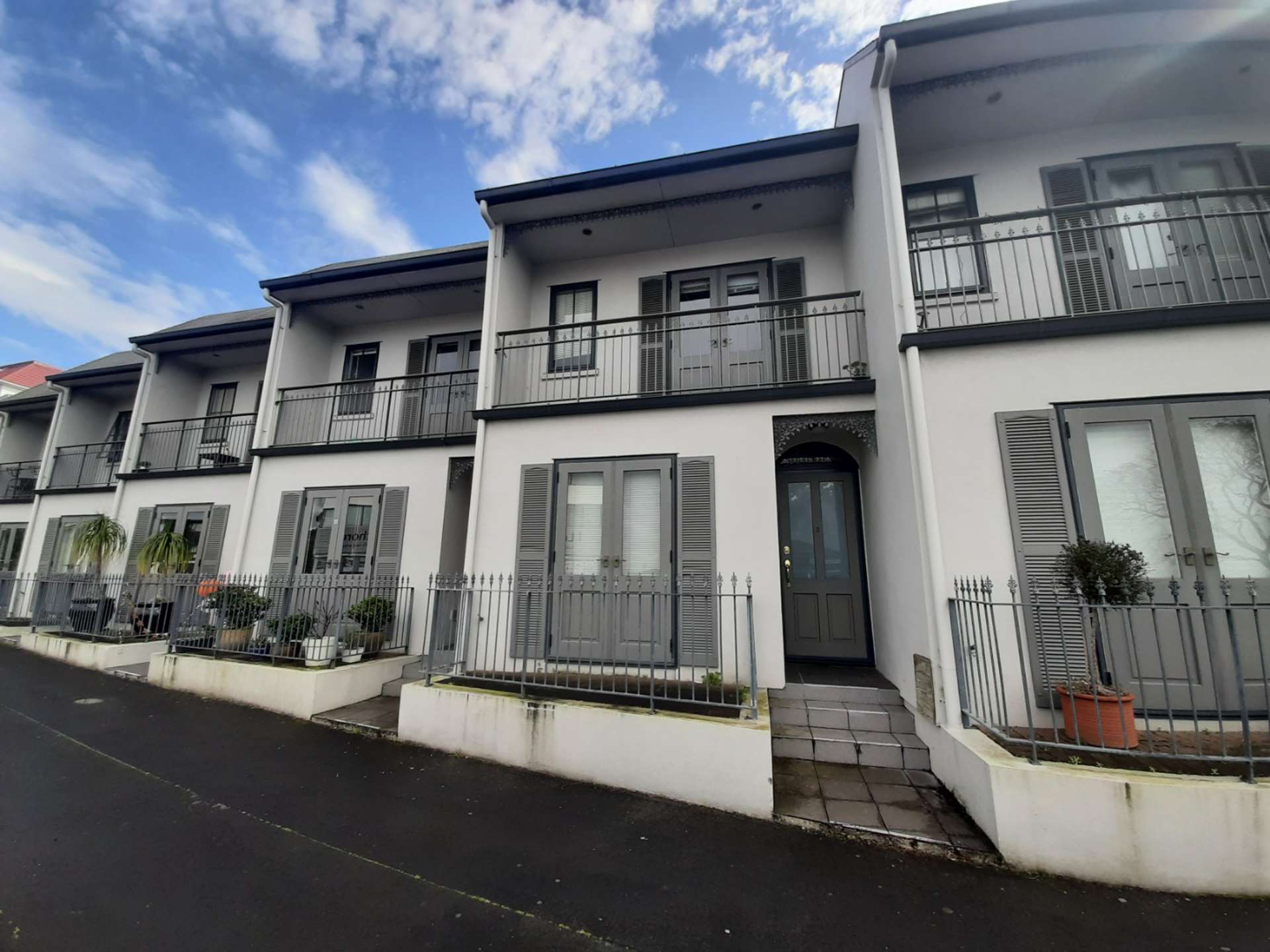 2/97 Mokoia Road 10868 North Shore City Houses for Rent One Roof