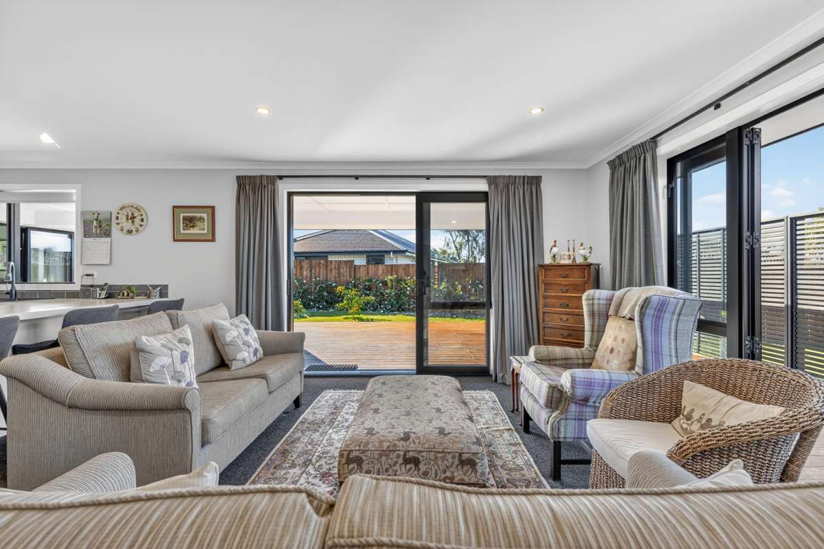 30 Fairway Drive_1