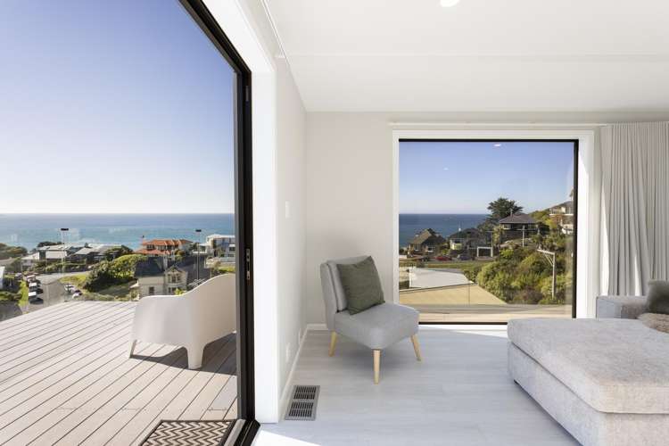66 Cliffs Road St Clair_18