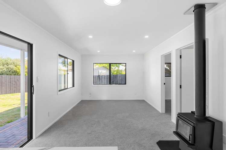 2/4 Elizabeth Street Tauhara_9