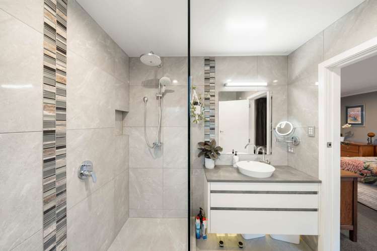 453A Glenbrook Beach Road Glenbrook_17
