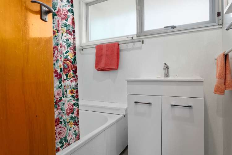 377 River Road Kawerau_17