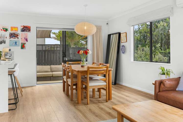 3A Mossford Green Pahurehure_10