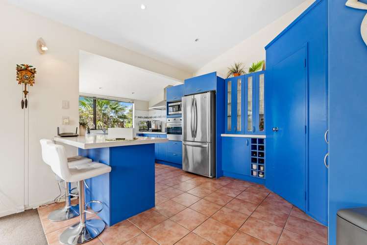 33 Gledstane Road Stanmore Bay_6