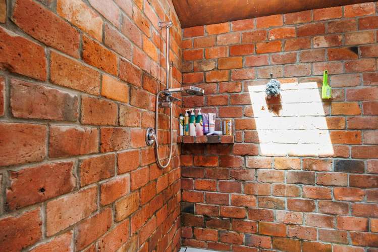 359 Newbury Line Newbury_26