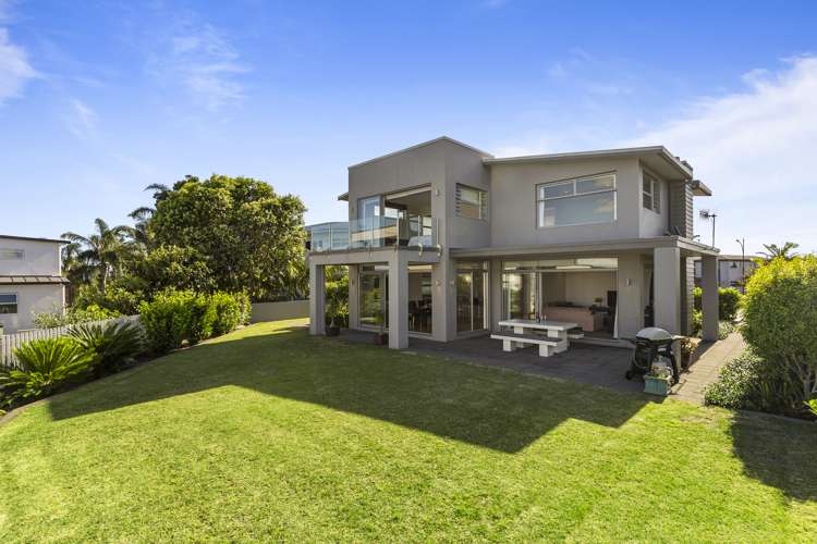 19 Matau Rise Te Atatu Peninsula_11