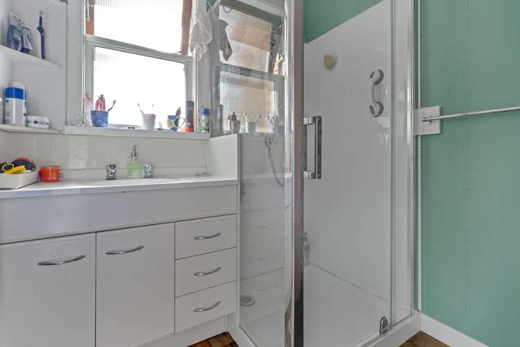 115a Gray Avenue Mangere East_17