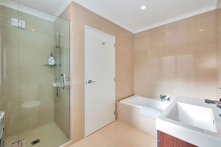 19 Canterbury Park Lane Ellerslie_16