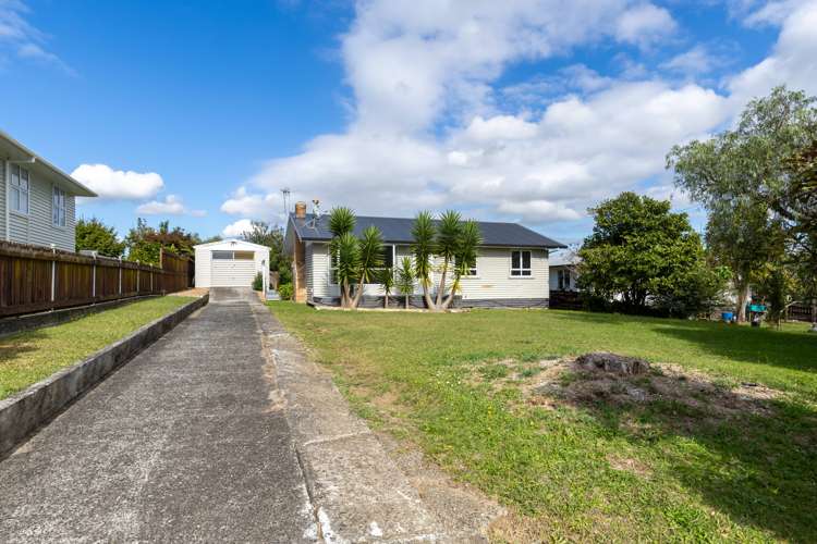 99 Russell Road Huntly_1