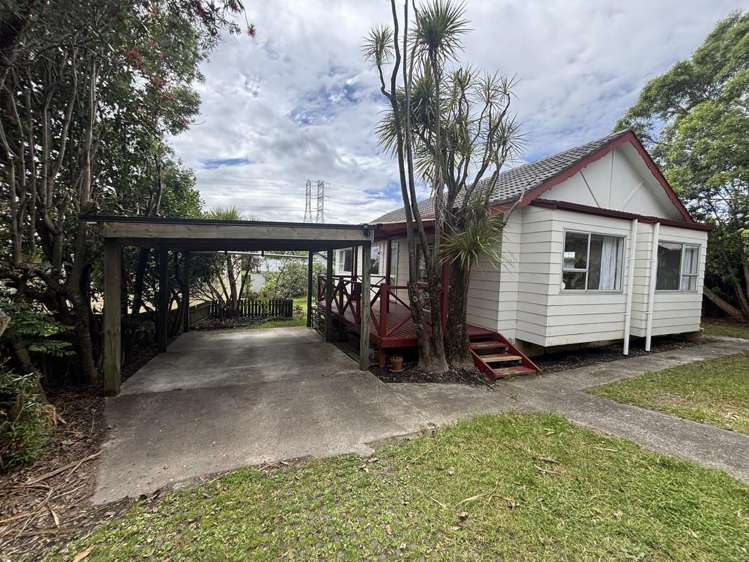 1/79 Flanshaw Road Te Atatu South_1