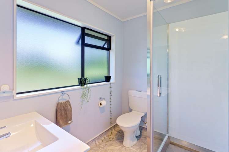 111 Greenwood Boulevard Otaki_20