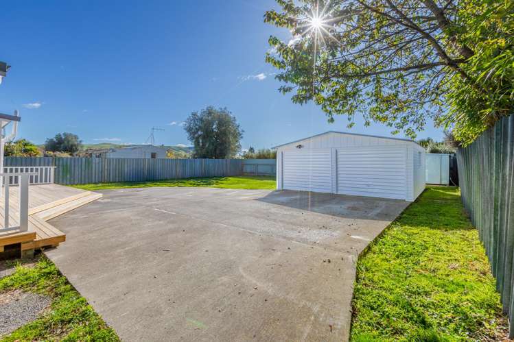 23 Dee Street Otane_17