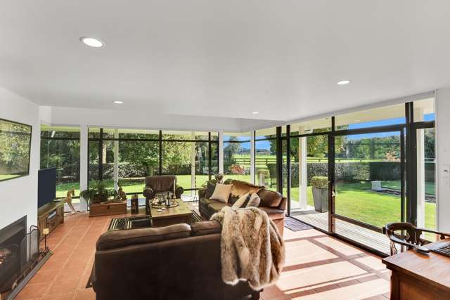 19 Western Line Westmere_3