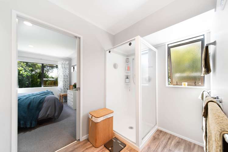 8 Vera Heights Maungakaramea_11