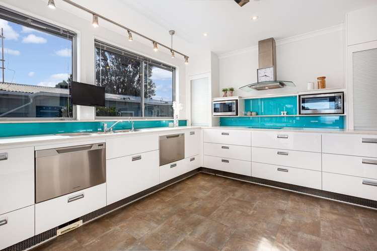 56 Wharemauku Road Raumati Beach_6