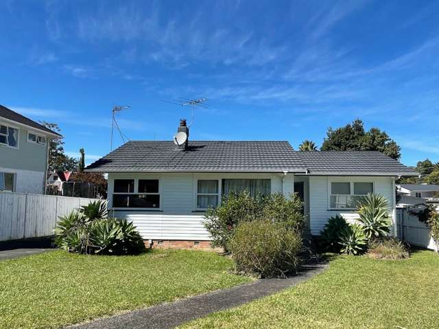 43 Hilling Street Titirangi_2