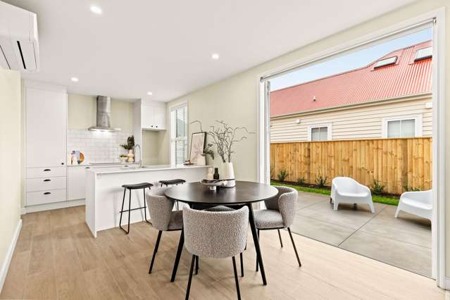 7A Waitikiri Drive Parklands_4