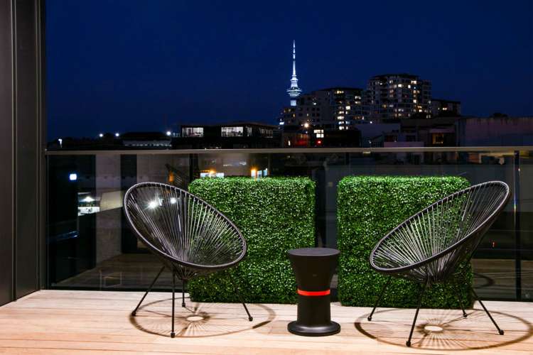 304/12 Mackelvie Street_0