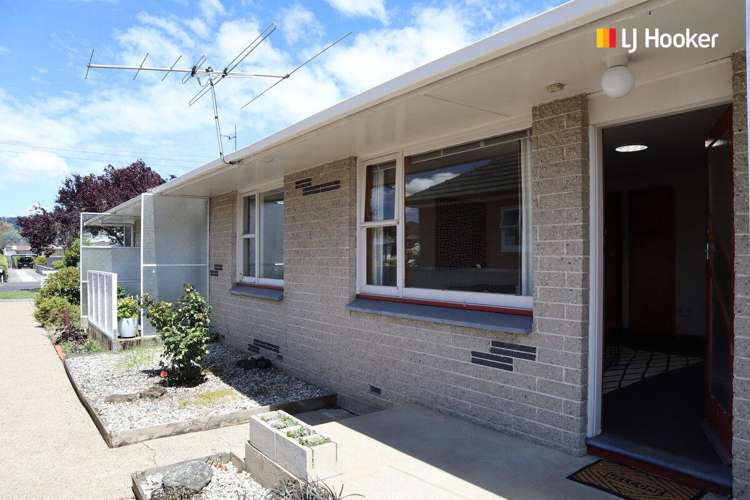 B/8 Ayr Street_0