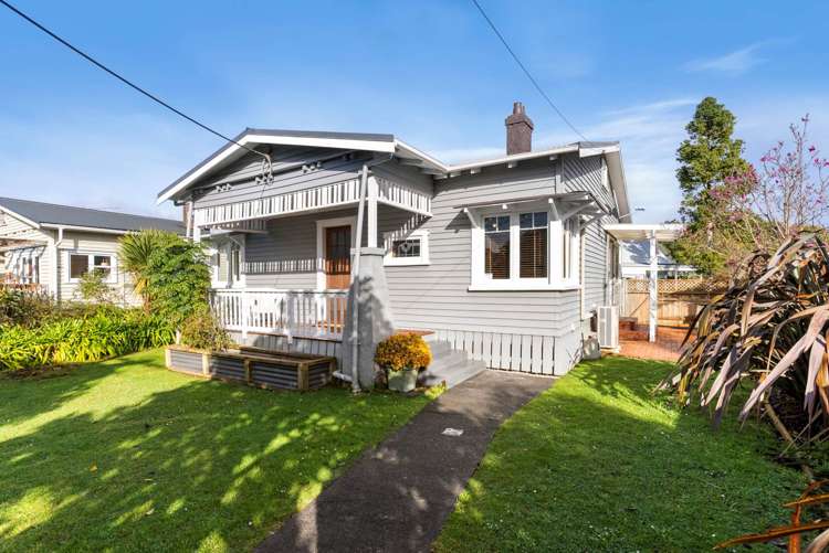 105 Glendale Road Glen Eden_17