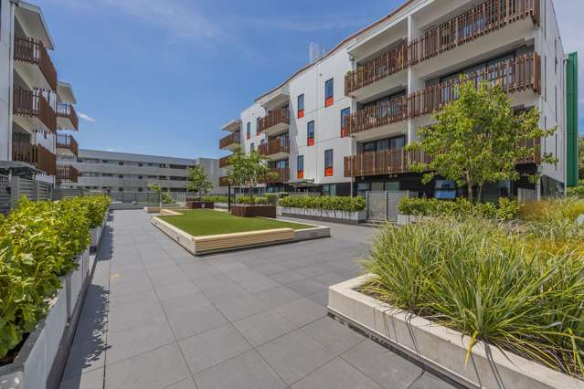 Prime Albany Living - Stylish 2 Bed, 2 Bath + Tandem Parking!