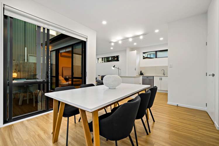 72 Craigs Way Hobsonville_6