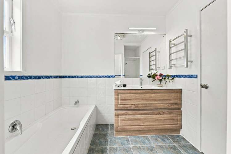 4 Pauline Place Bucklands Beach_11