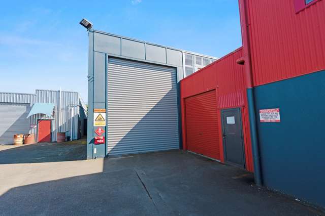 33-37 Oxford Street and 5 Rina Street Levin_1
