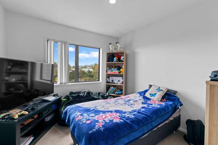 4/36 West Coast Road Glen Eden_6