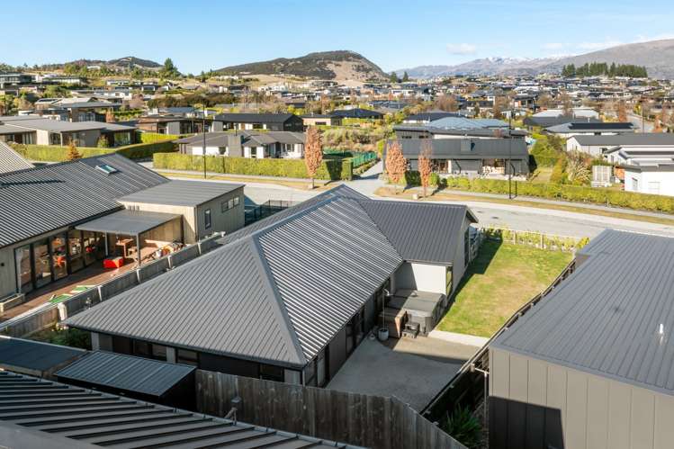70 Kirimoko Crescent Wanaka_29