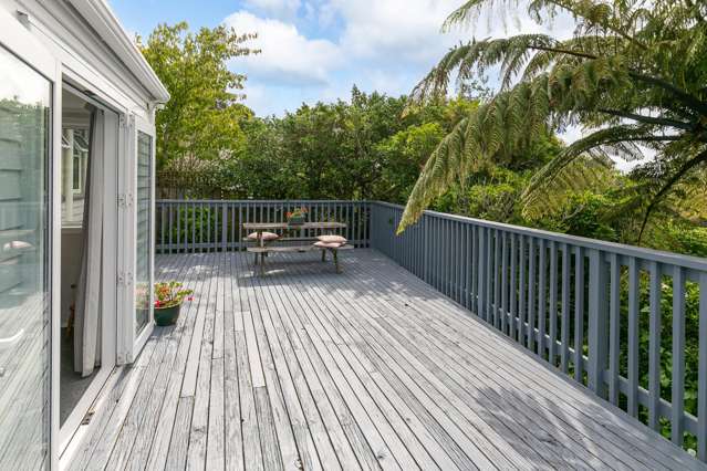 36 Lynda Avenue Paparangi_3