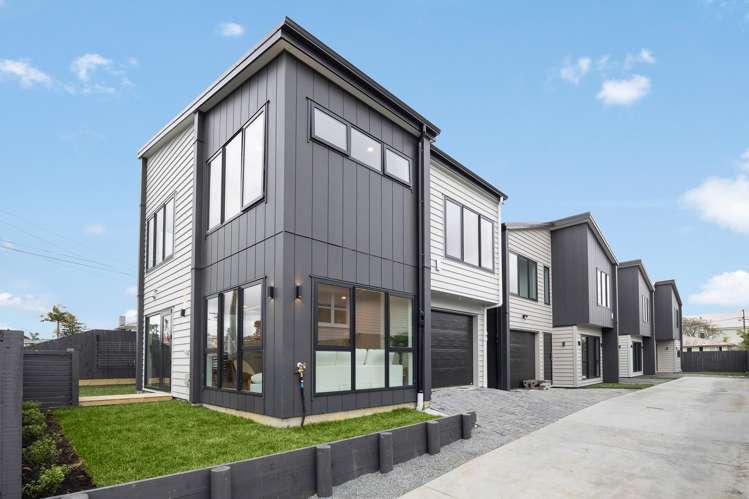 Lot 1-3/20 Greenmeadows Avenue Manurewa_29