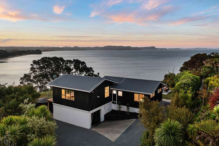 49 Duncansby Road Stanmore Bay_17