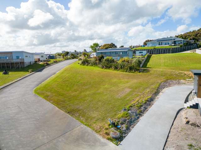 21 Eagles Way Cable Bay_4