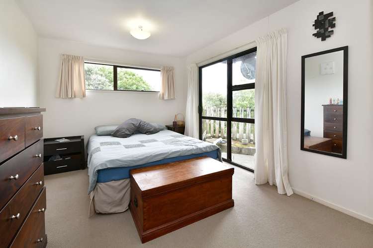 4b Kathy Terrace Stanmore Bay_18