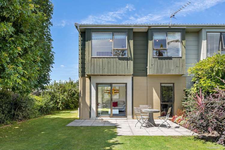 1/116 Celtic Crescent Ellerslie_5