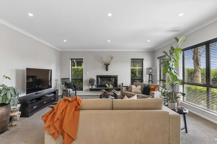 84 Liberty Crescent Beachlands_5