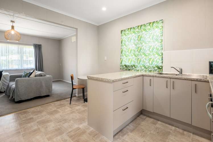 7 Little Road Taumarunui_10