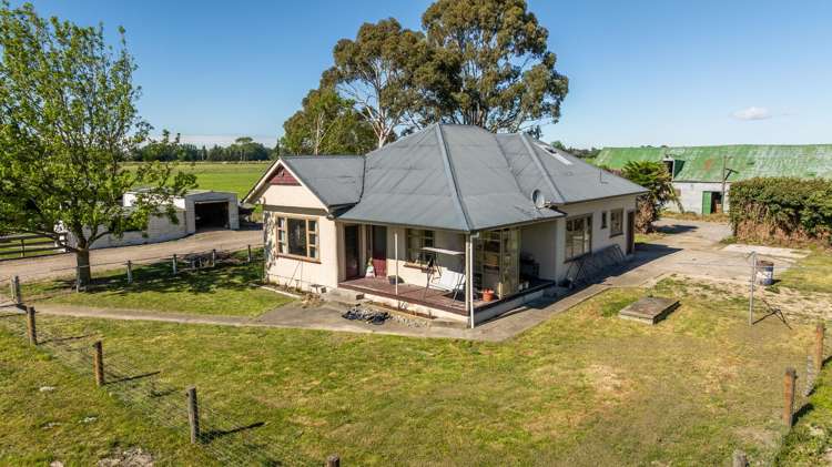 82 Dicks Road Sefton_23