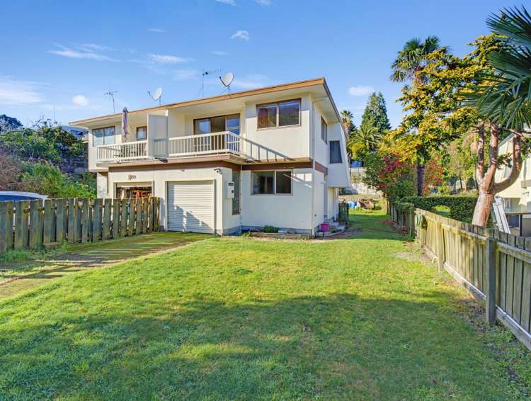 5 Ron Miller Close_4