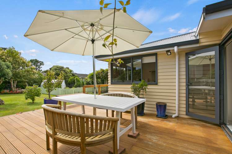 10 Hoyle Place New Plymouth Central_15