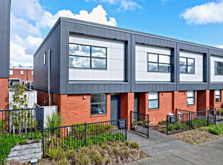 14 Whimbrel Road Flat Bush_14