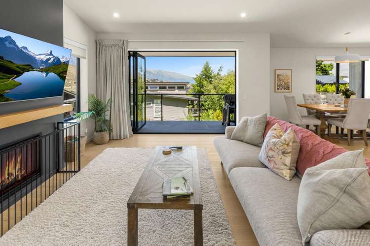 15 Saint Samantha Lane Queenstown_16