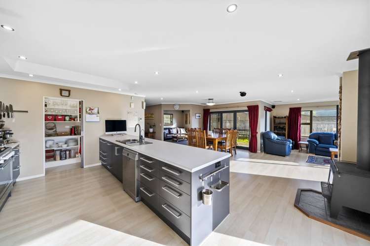 10 Mervyn Kemp Drive Tawa_6