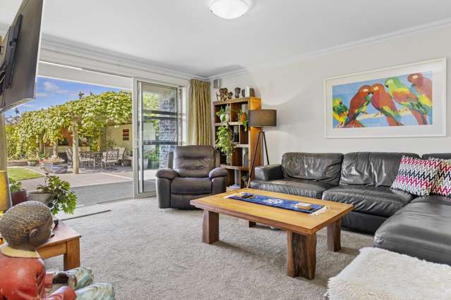 534 Gillespie Place Acacia Bay_4