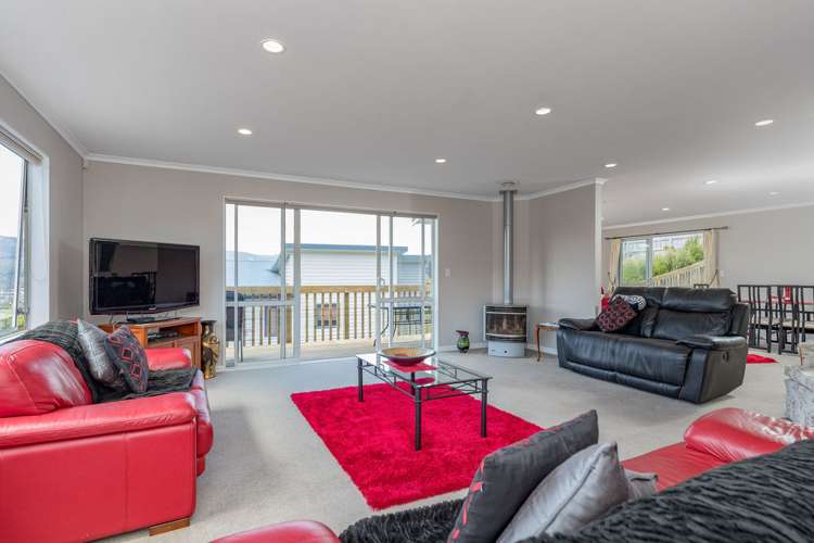 10 Frankie Stevens Place Riverstone Terraces_5